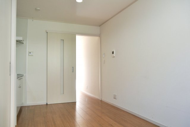 オフィーリアの洋室|ゆったりした洋室です