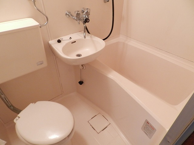 ベルハイツⅡの浴室