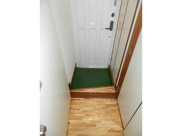 ベルハイツⅡの玄関