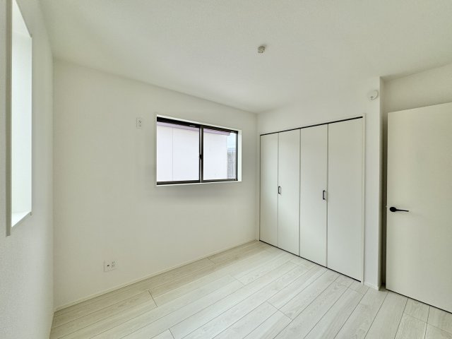 中央区萩丘２期　全1棟の洋室|洋室５帖