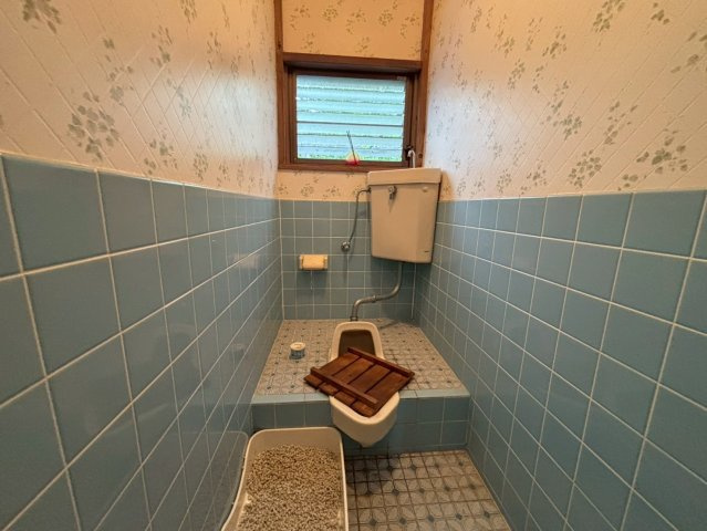 館山市正木　中古戸建のトイレ