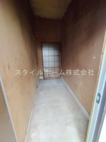 牛川町西郷貸家の収納