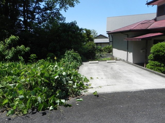 【駐車場】 | 大室高原別荘地　戸建