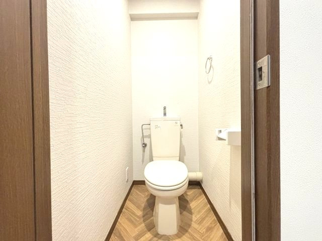 新栄プロパティー羽曳が丘のトイレ