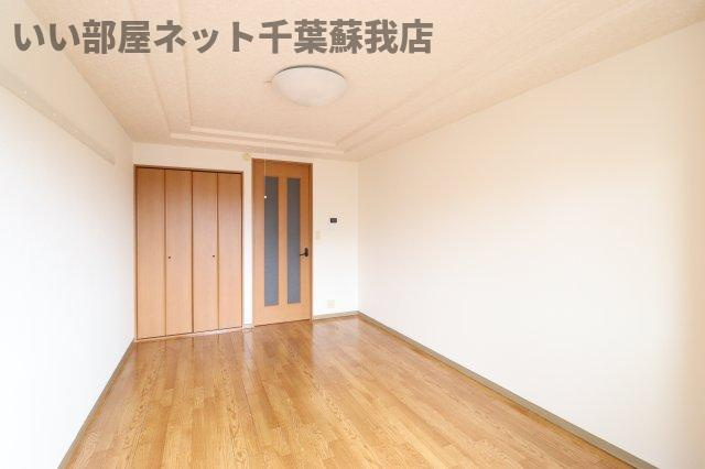 ドリーム７８の洋室|ゆったりした洋室です