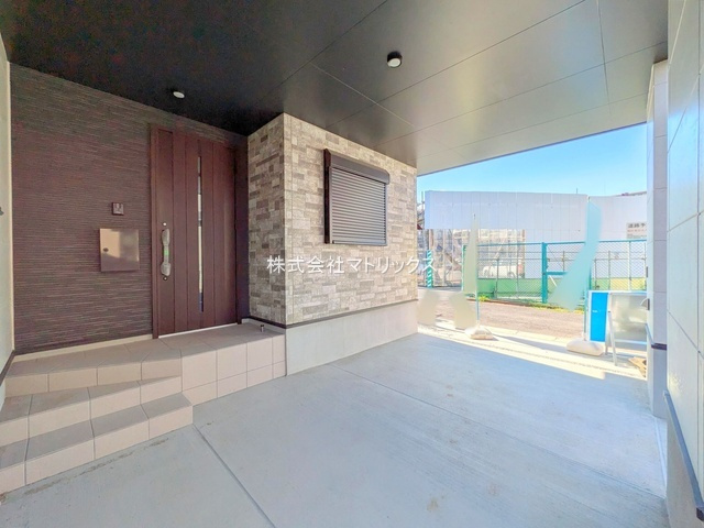 練馬区石神井町8丁目　21帖超リビング　ロフト×車庫付き戸建の駐車場|1号棟