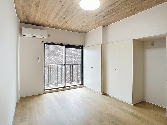 マリュンヌ金沢の居間・リビング