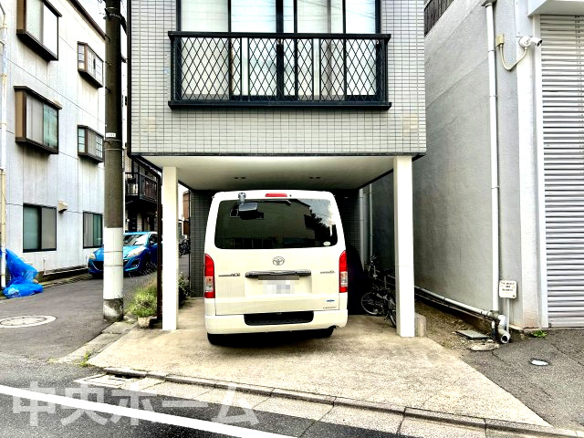 葛飾区東四つ木4丁目中古住宅の駐車場|カースペース