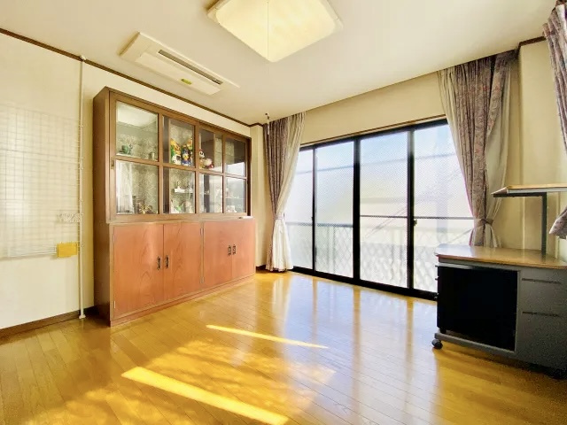 葛飾区東四つ木4丁目中古住宅の洋室|洋室