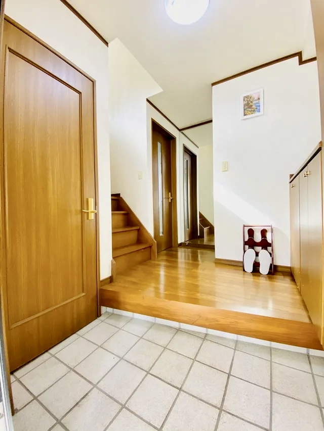 葛飾区東四つ木4丁目中古住宅の玄関|玄関