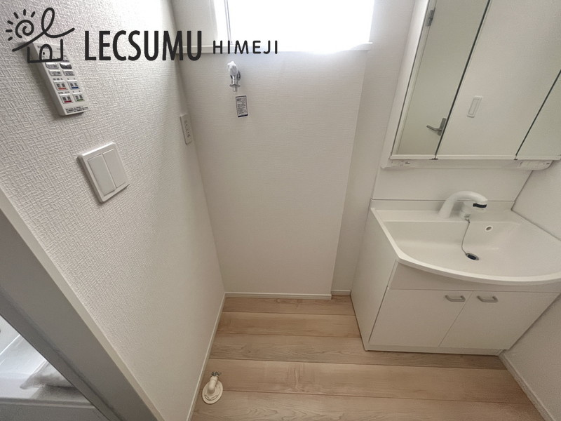 姫路市飾磨区今在家4丁目/新築戸建の独立洗面台