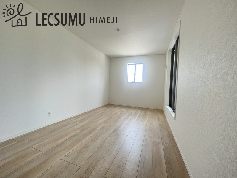 姫路市飾磨区今在家4丁目/新築戸建の寝室