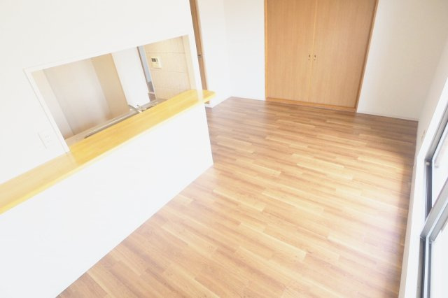 グリーンパラッツォの居間・リビング