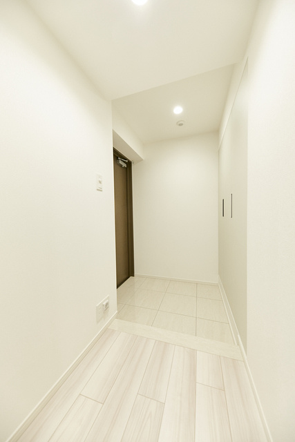 パークアクシス東日本橋の玄関|※写真は同タイプ住戸です。