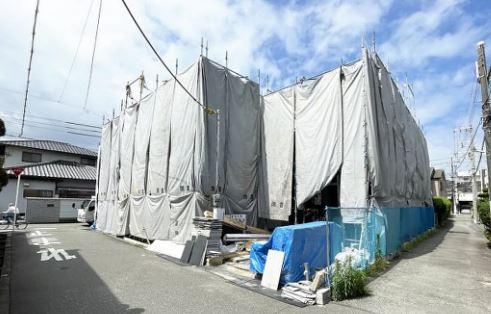 豊中市服部寿町　第1期　新築一戸建の前面道路含む現地写真