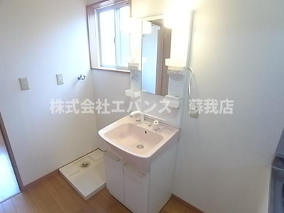 【洗面所】 | カーサエム | 使いやすい洗面所です