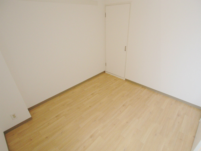 日宝ポニクレール府中の寝室