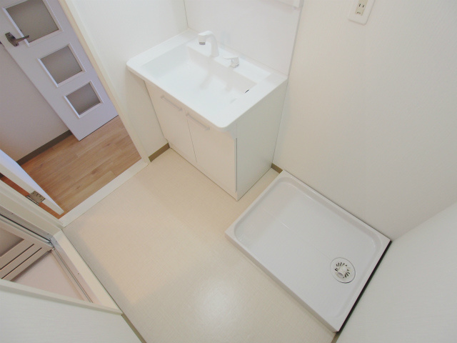 日宝ポニクレール府中の洗面所