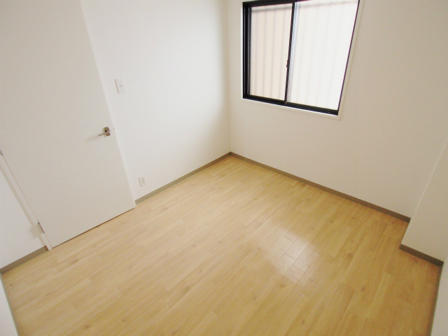 日宝ポニクレール府中のその他