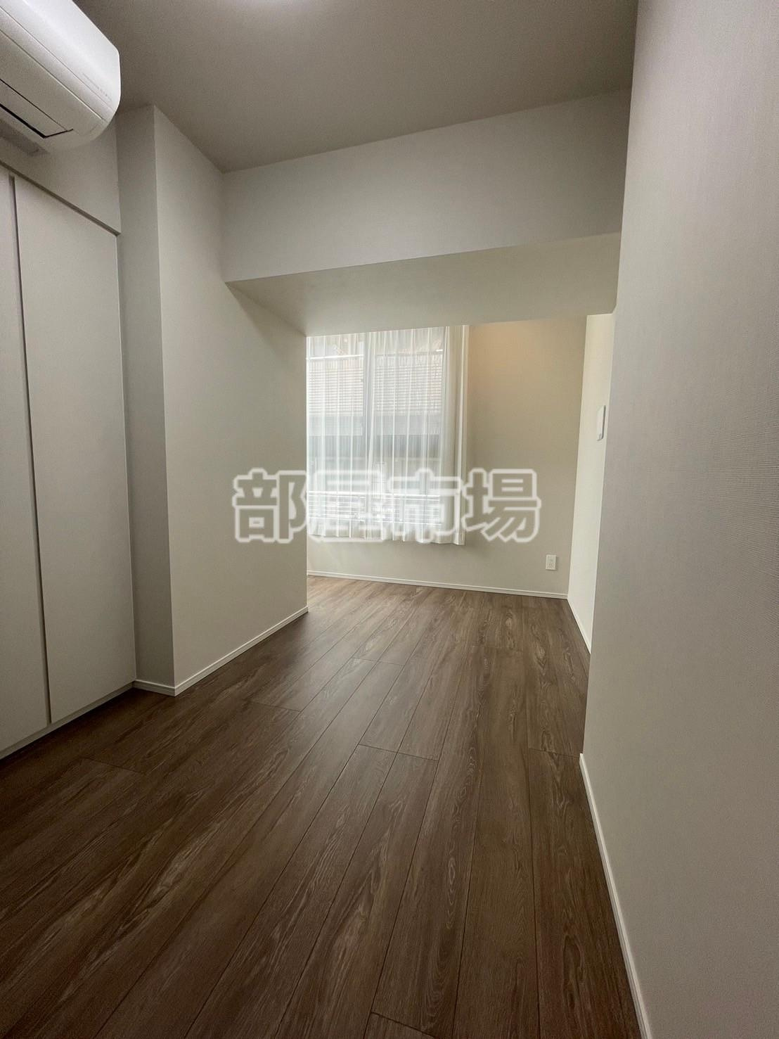 クレストコート上野の寝室