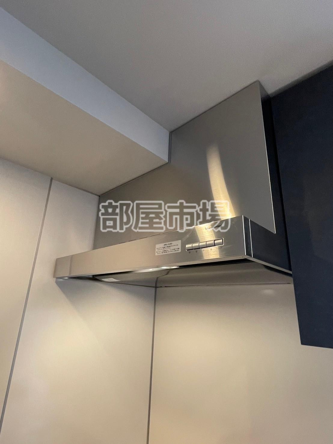 クレストコート上野のキッチン|換気扇