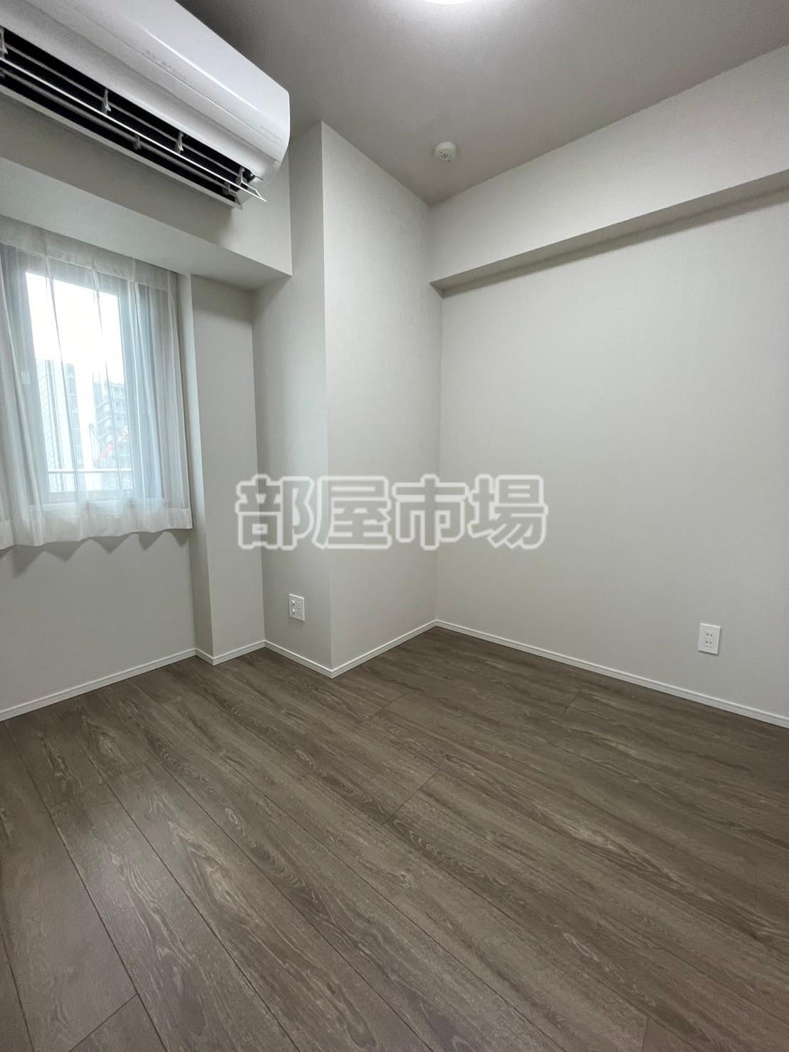 クレストコート上野の寝室