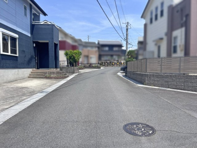 【前面道路含む現地写真】 | 四日市市大字松本 | 前面道路