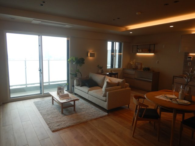 クロスエアタワーの居間・リビング