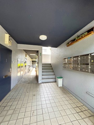 【エントランス】 | シャトレ湯川