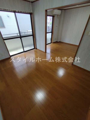【居間・リビング】 | ベルバランセ白井 | 別部屋写真です。