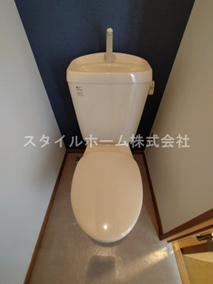 【トイレ】 | ベルバランセ白井 | 別部屋写真です。