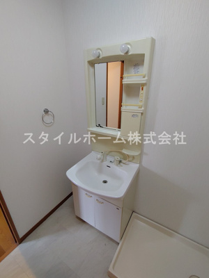 【洗面所】 | ベルバランセ白井 | 別部屋写真です。