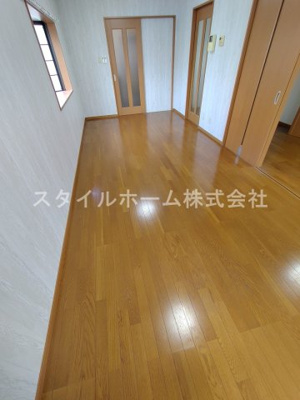 【居間・リビング】 | ベルバランセ白井 | 別部屋写真です。