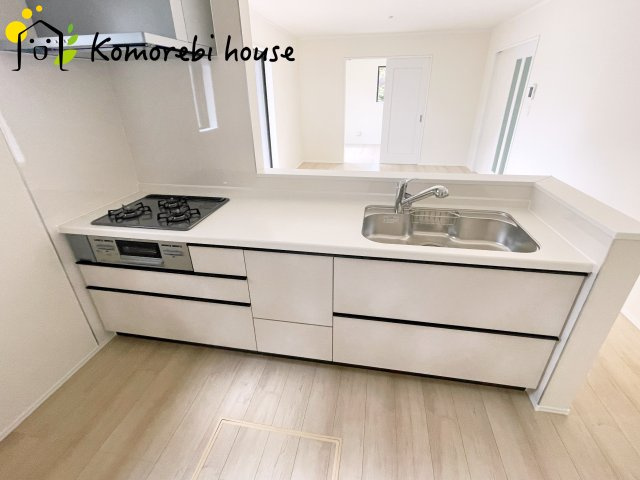 上尾市西宮下4丁目　新築一戸建て　Aのキッチン