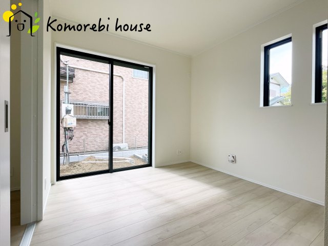 上尾市西宮下4丁目　新築一戸建て　Aの洋室