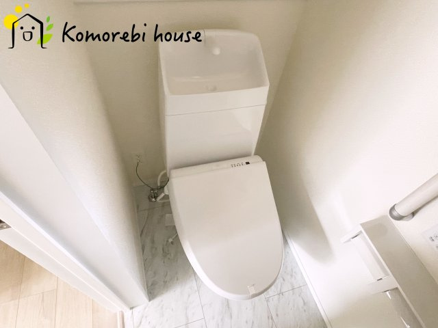 上尾市西宮下4丁目　新築一戸建て　Aのトイレ