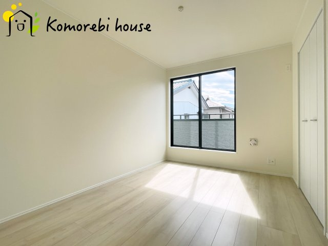 上尾市西宮下4丁目　新築一戸建て　Aの洋室