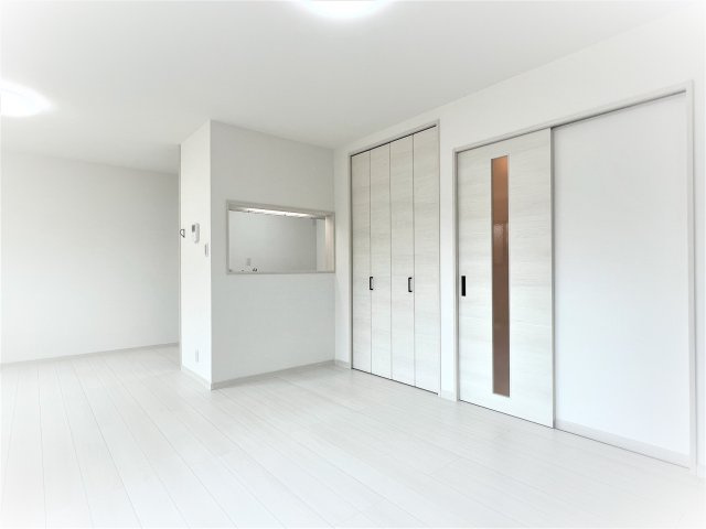 堺市東区日置荘北町　令和5年築4ＬＤＫの居間・リビング