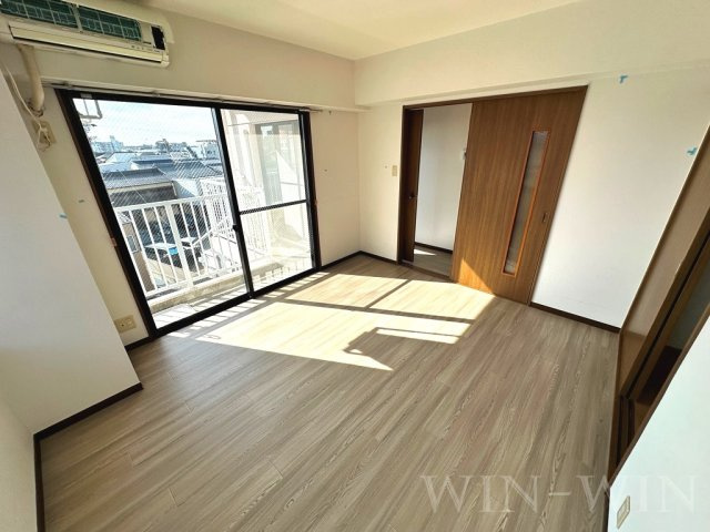 ハイツ船町の寝室