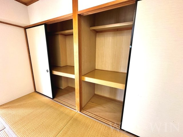 ハイツ船町の収納