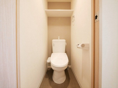 【トイレ】 | プレサンス松屋町ファステ   | シンプルで使いやすいトイレです