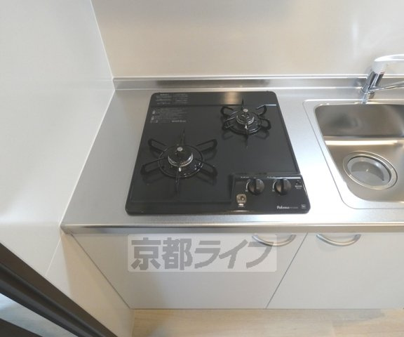 グラン堀川今出川のキッチン