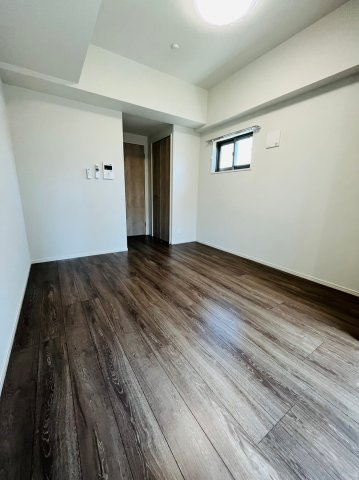 仲介手数料0円！！BPRレジデンス丸の内の居間・リビング