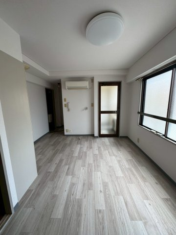 ドミール大田の寝室