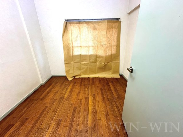 第2橋本マンションの寝室