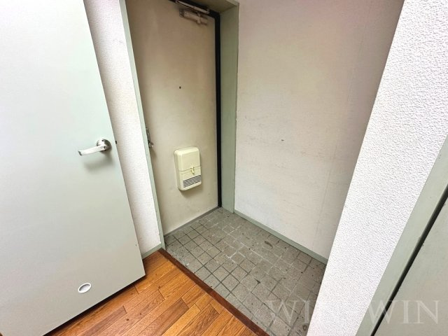 第2橋本マンションの玄関