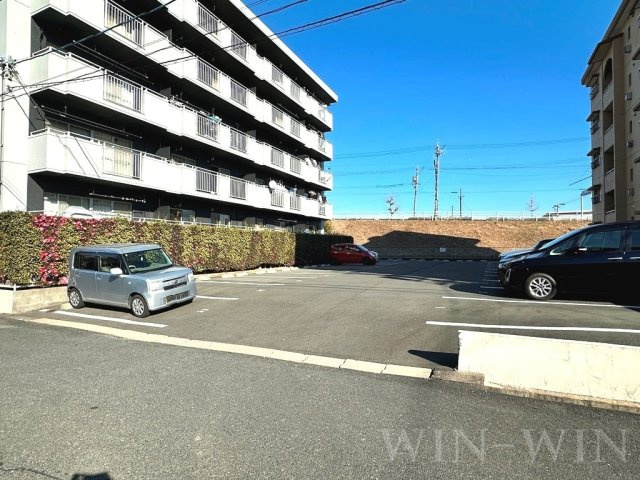 第2橋本マンションの駐車場