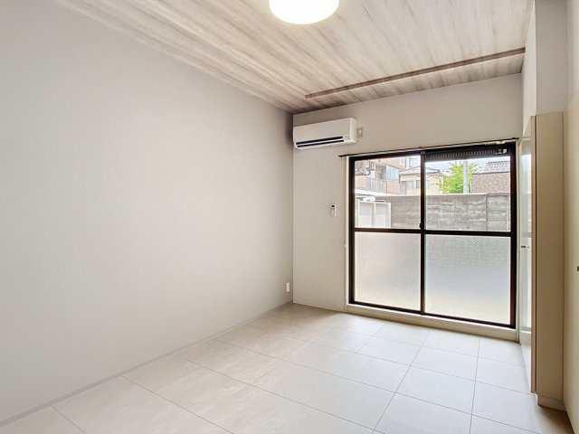 マリュンヌ金沢の居間・リビング