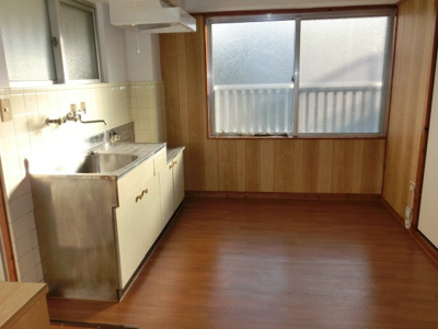  | コーポ中村B | ※室内写真は205号室を参照しています。