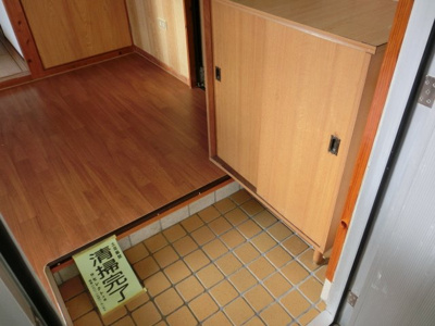  | コーポ中村B | ※室内写真は205号室を参照しています。